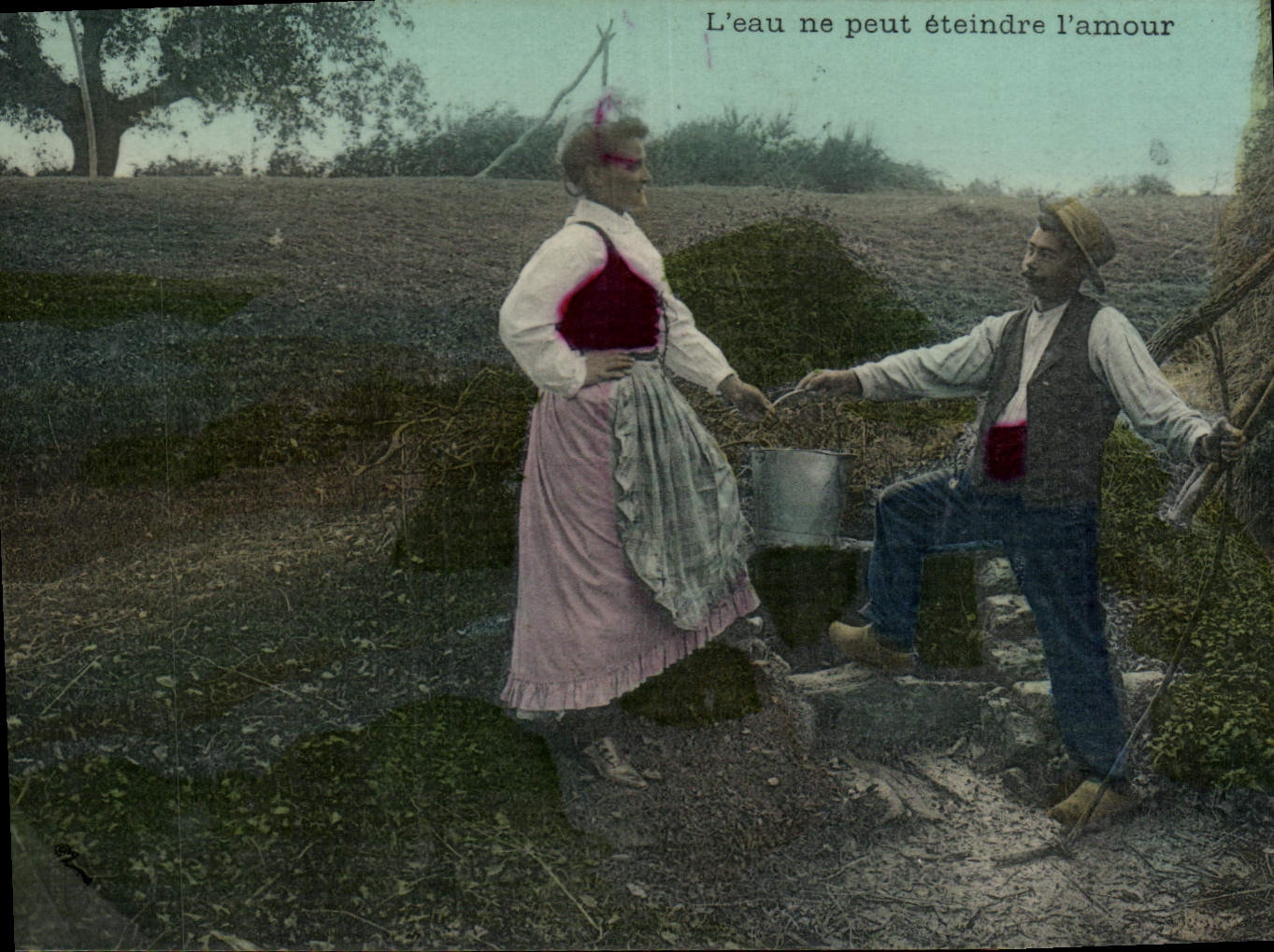 CPA Folklore L'eau ne peut eteindre l'amour