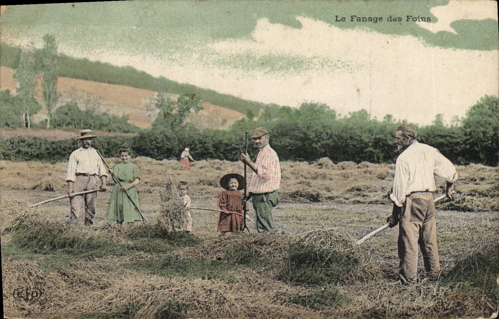 CPA Folklore La rentree des foins 