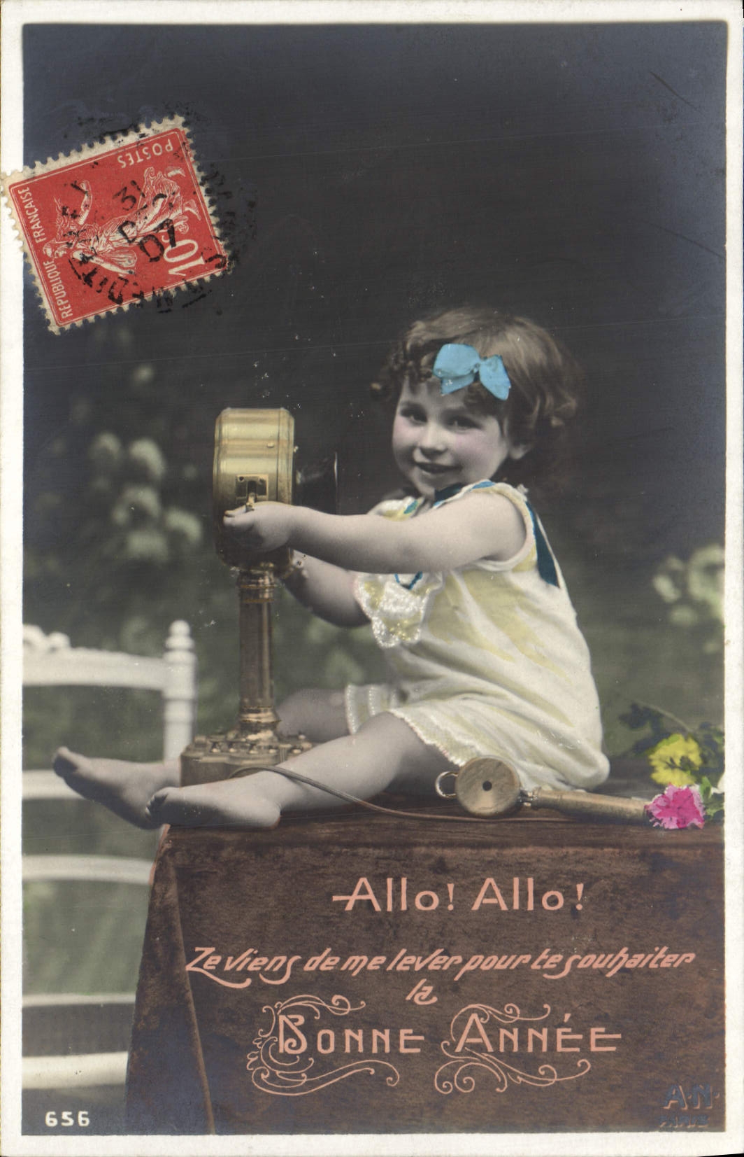 VINTAGE POSTCARD Fantaisie Telephones Child Baby