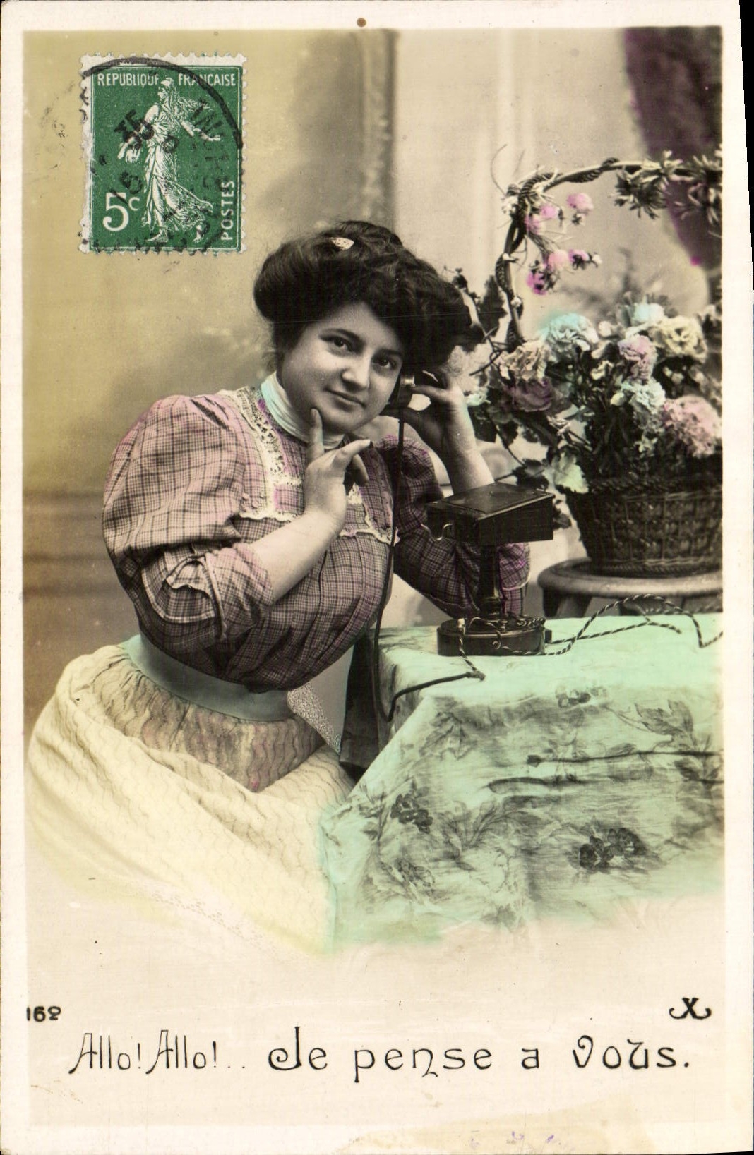 CPA Fantaisie Telephone Femme 