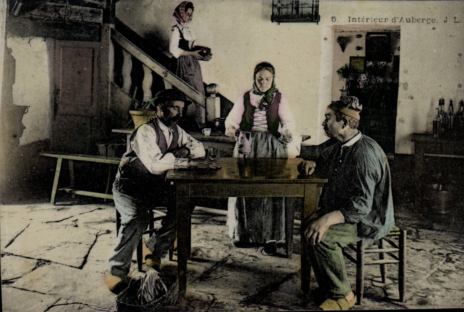 CPA Folklore Interieur d'auberge 