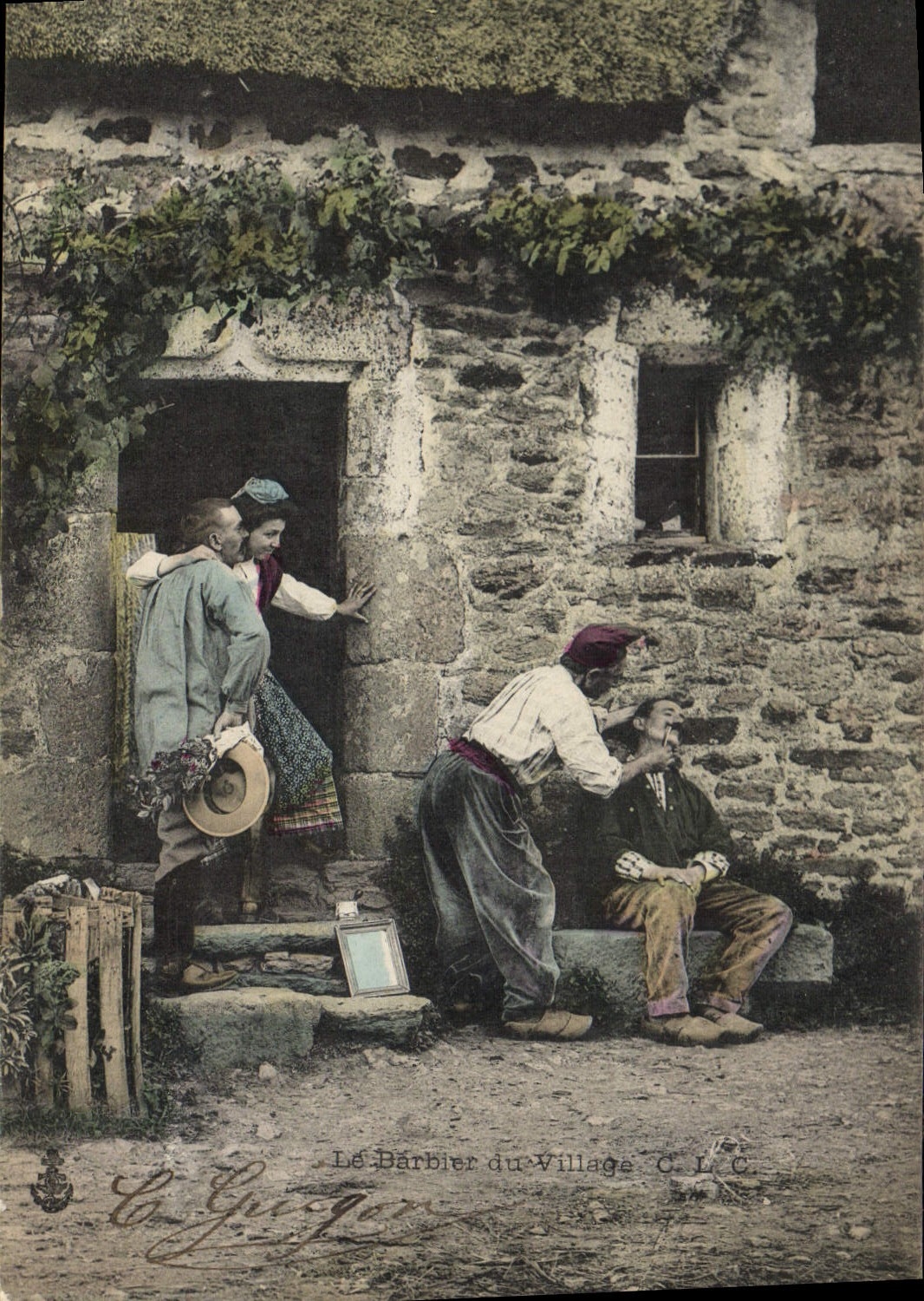 CPA Folklore Le barbier du village 