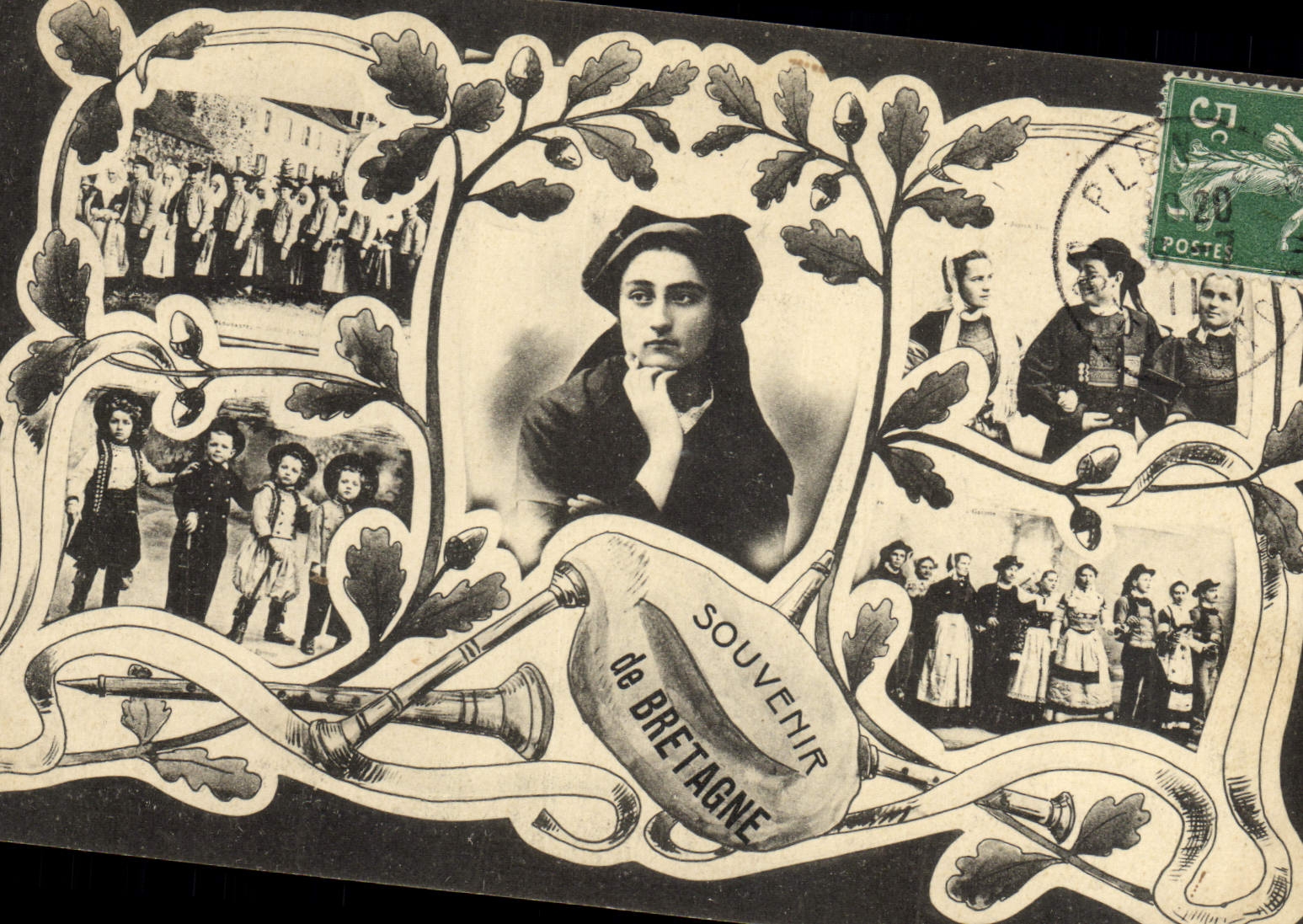 CPA Folklore Bretagne Femme 