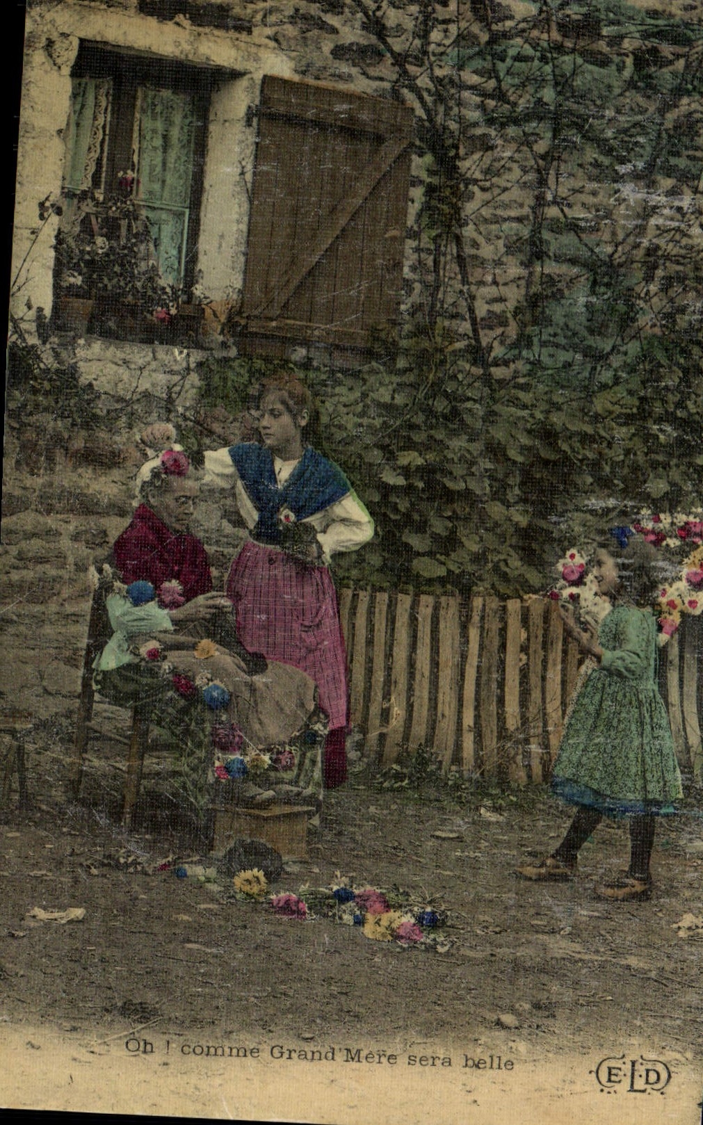 CPA Folklore Oh comme grand mere sera belle Enfants