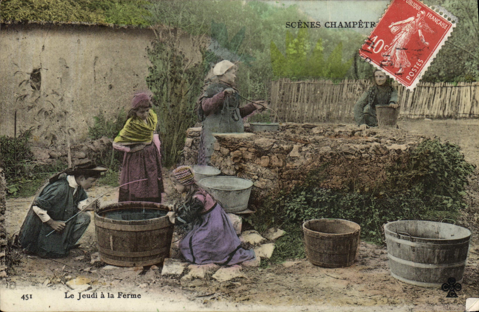 CPA Folklore le jeudi a la ferme Enfants