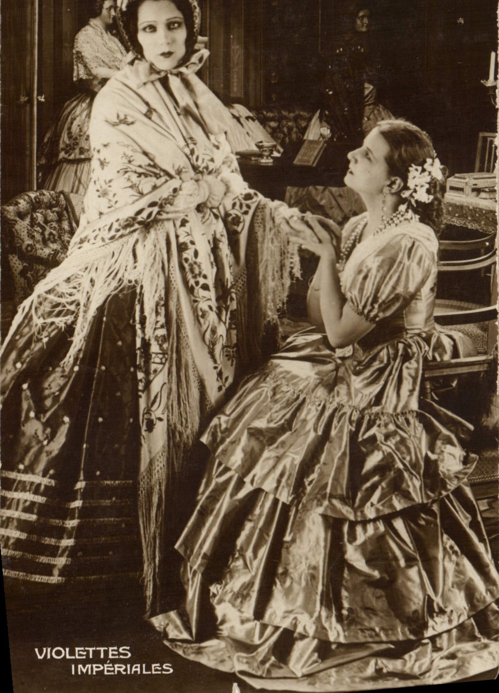 MODERN CARD Cinema imperial Violets