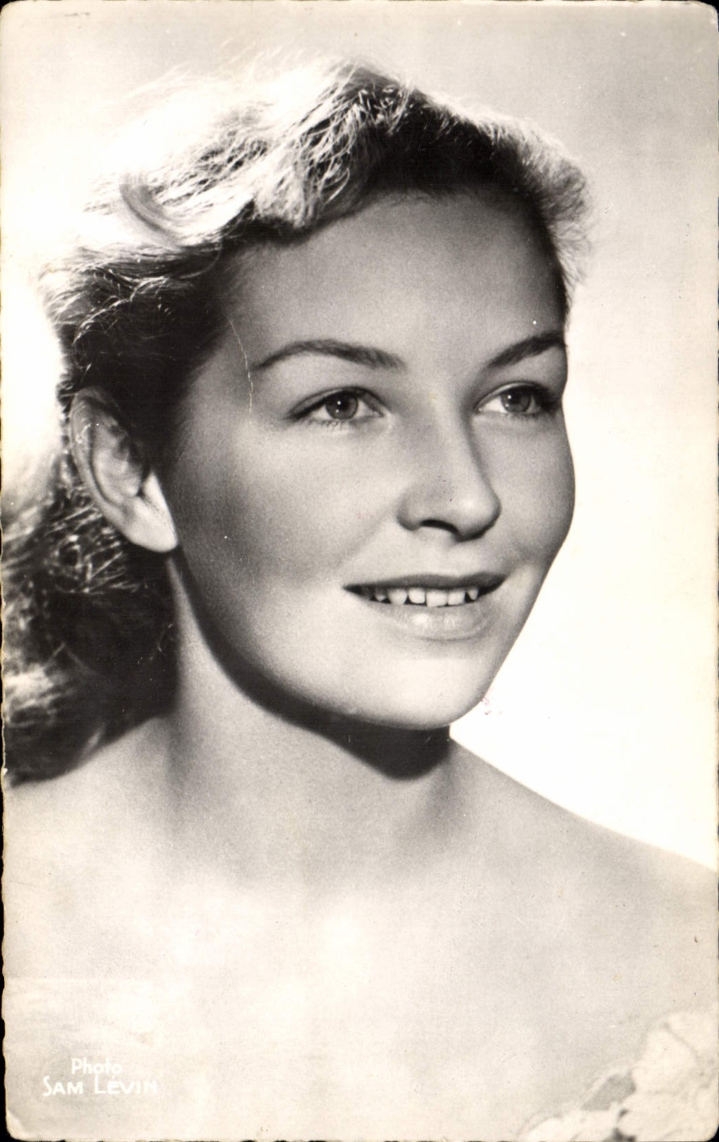 CPM Cinema Odile Versois 