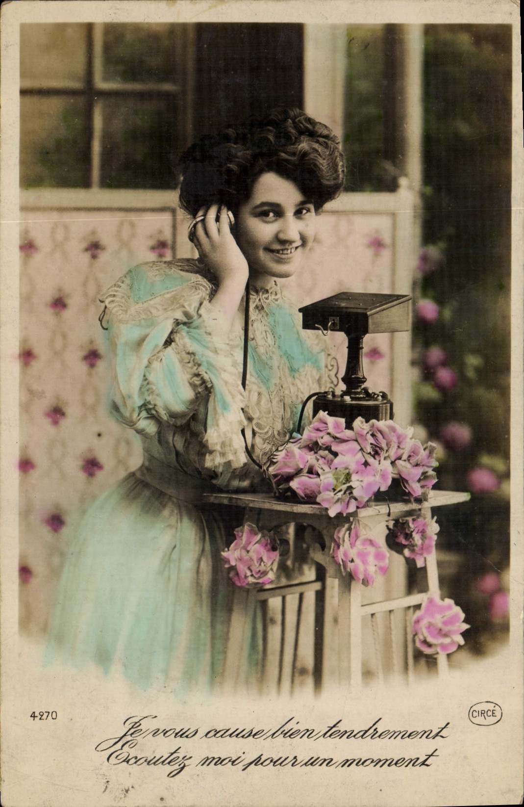 CPA Fantaisie Telephone Femme