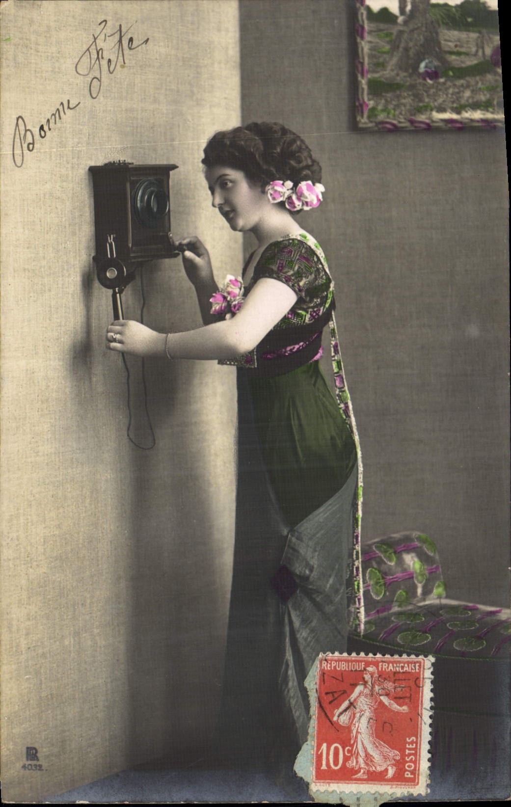 CPA Fantaisie Telephone Femme 