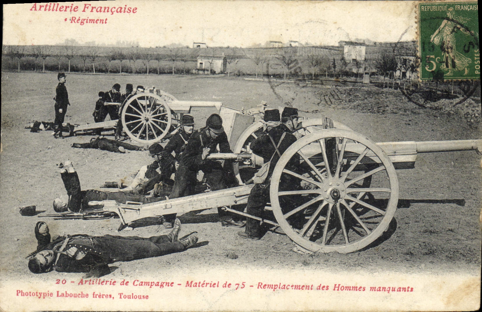 VINTAGE POSTCARD Militaria Field artillery Material of 75 Replacement of the missing men