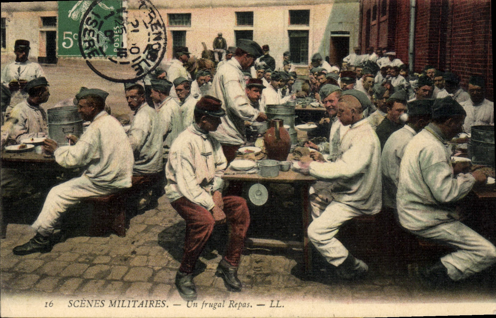 POSTAL Militaria de la VENDIMIA una comida frugal