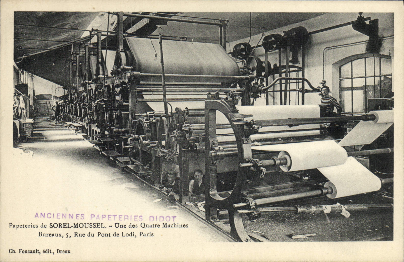 CPA Presse Imprimerie Papeteries Didot Sorel Moussel Rue du Pont de Lodi Paris Une des quatre machines