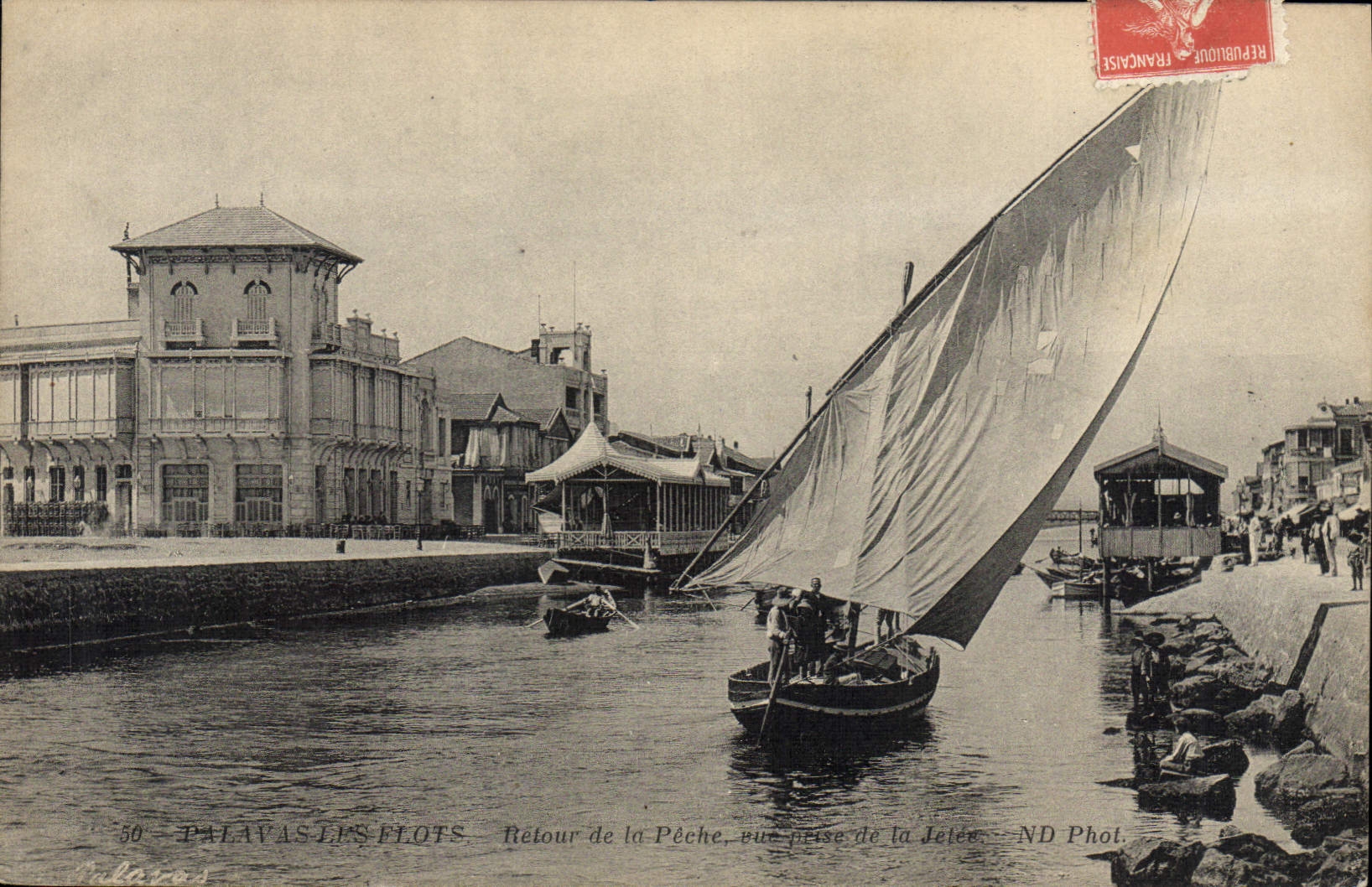 Barco de Palavas de la POSTAL de la VENDIMIA la vuelta de las inundaciones del pecado vista del embarcadero