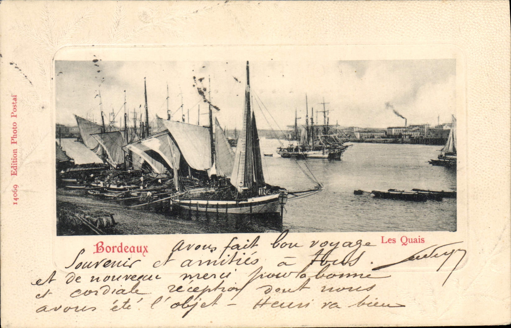CPA Bateau Bordeaux Les quais 