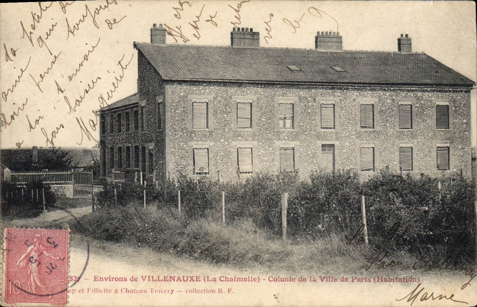 CPA Environs de Villenauxe La Chalmette Colonie de la ville de Paris Habitation