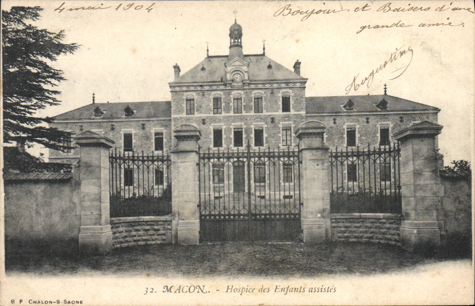 VINTAGE POSTCARD Macon Old people's home of the Children Assist