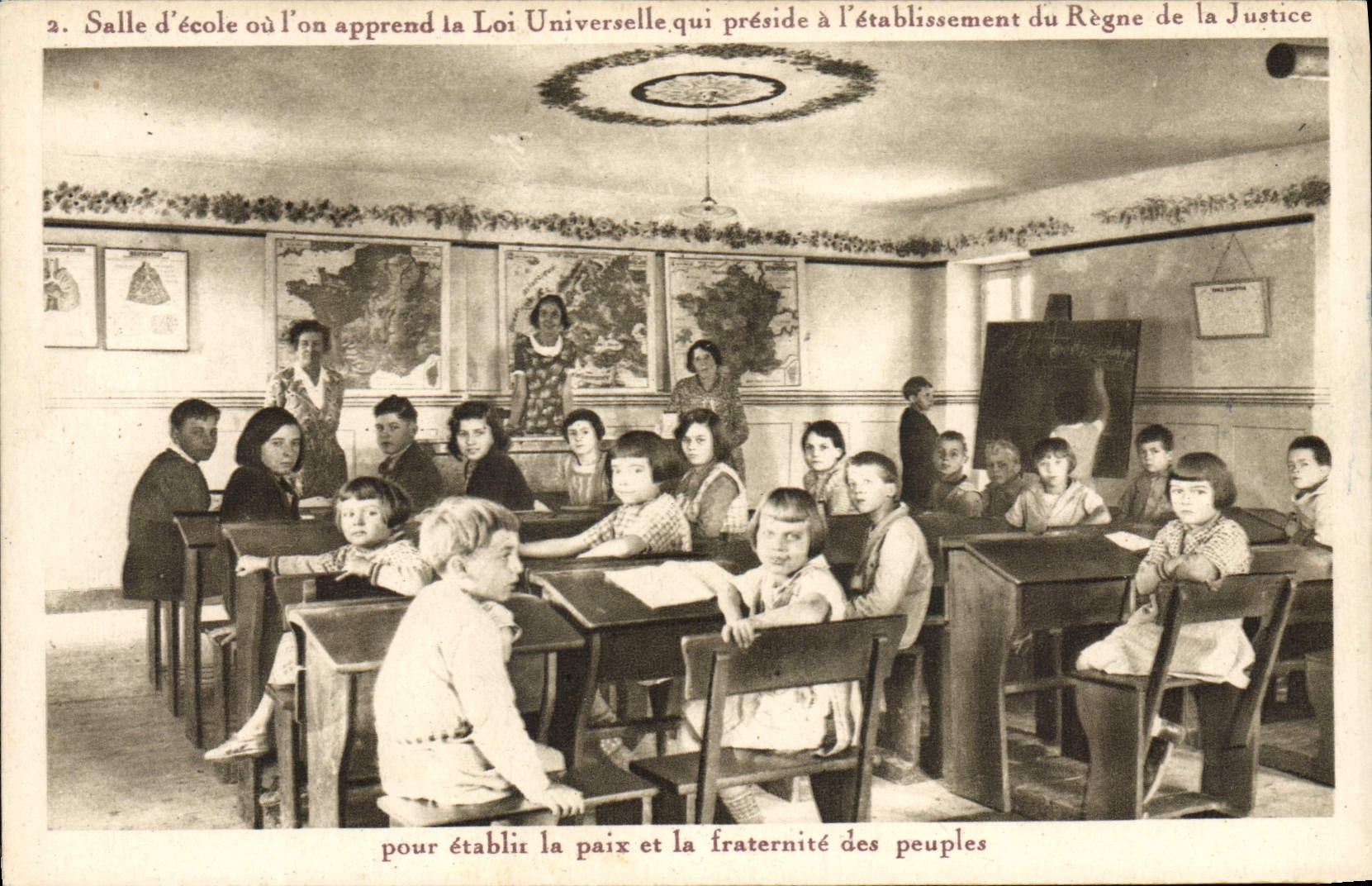 CPA Salle d'Ecole Loi universelle 