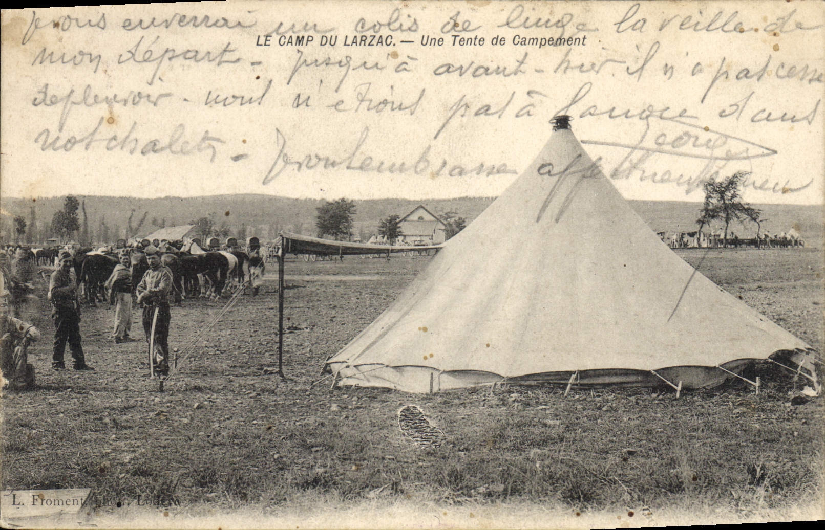 VINTAGE POSTCARD Militaria the camp of Larzac a tent of camping