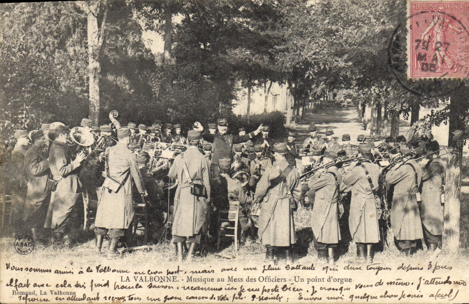 CPA Militaria la Valbonne Musique au Mess des officiers Un point d'orgue 