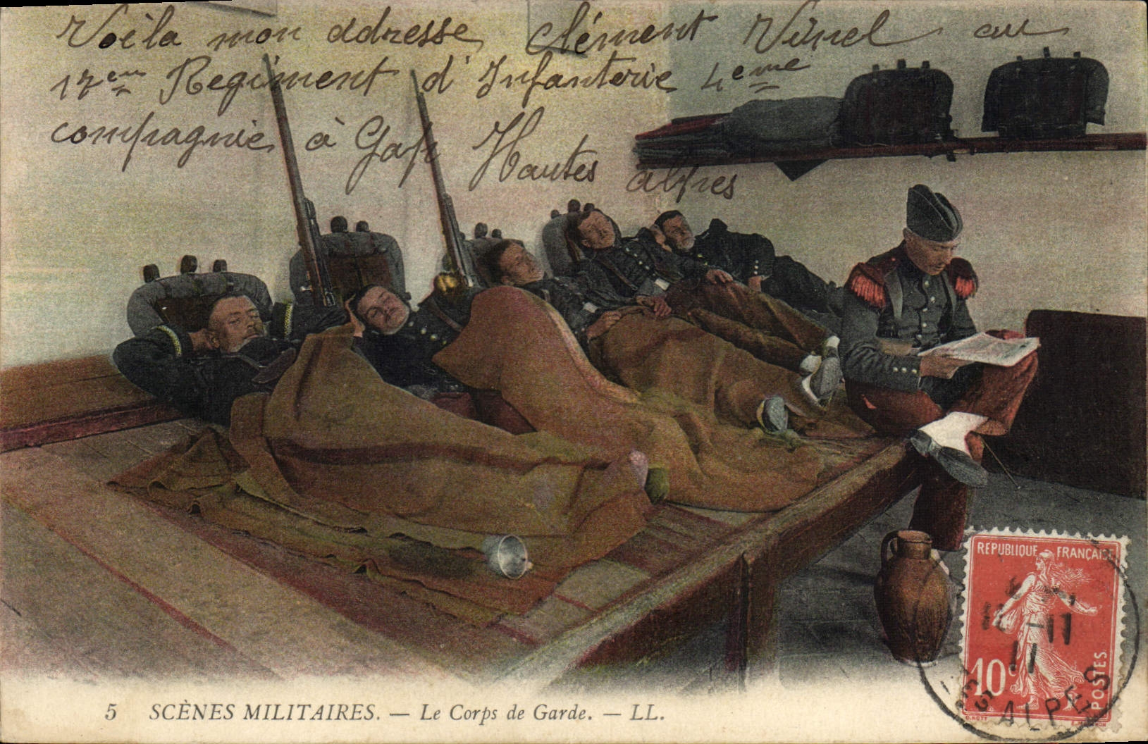 POSTAL Militaria de la VENDIMIA el cuerpo del protector