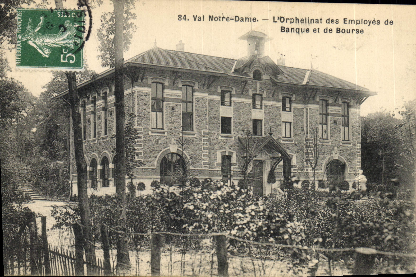 CPA Val Notre Dame L'orphelinat des employes de la Banque et de Bourse 