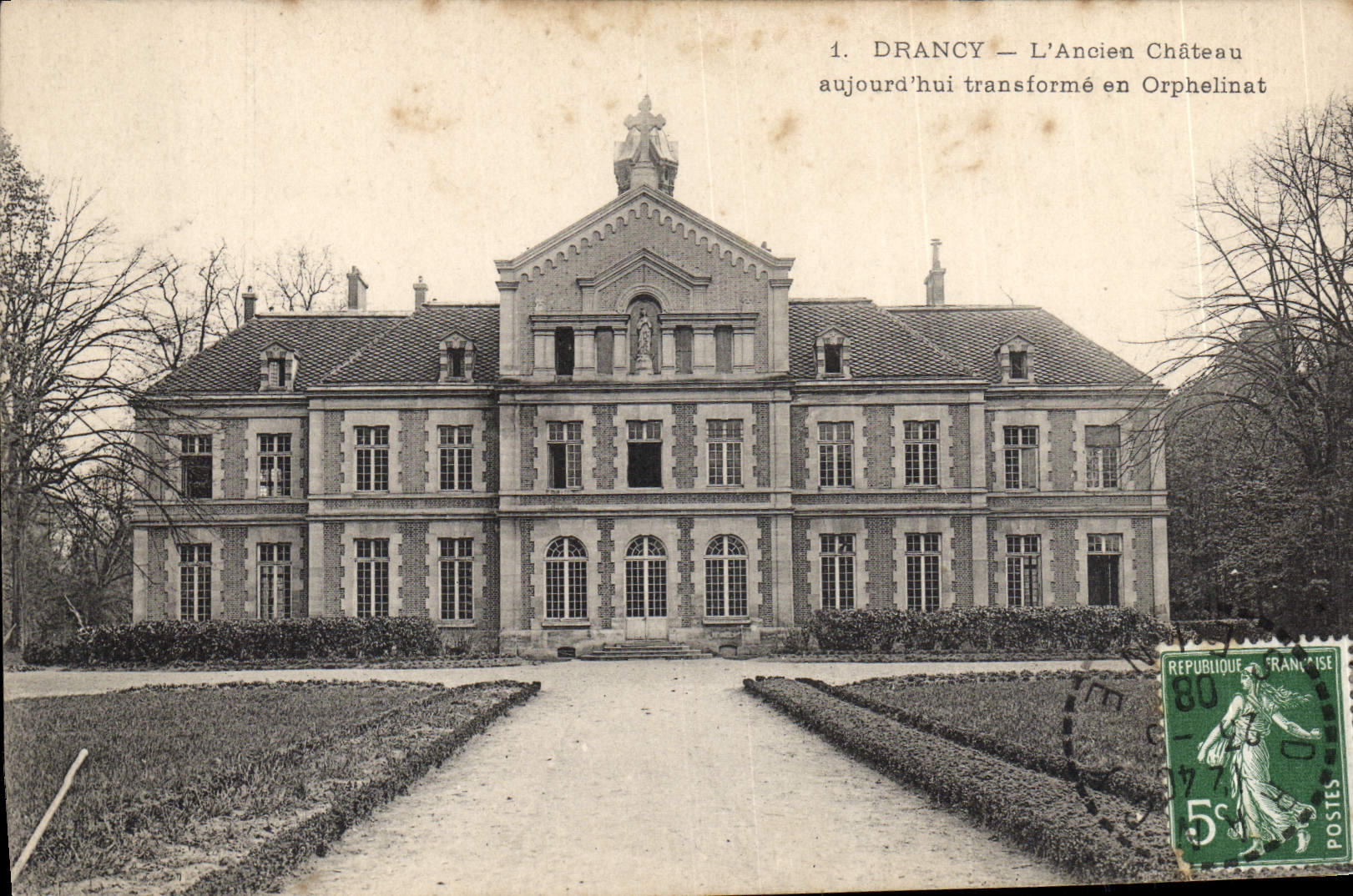 VINTAGE POSTCARD Drancy the old castle Orphanage
