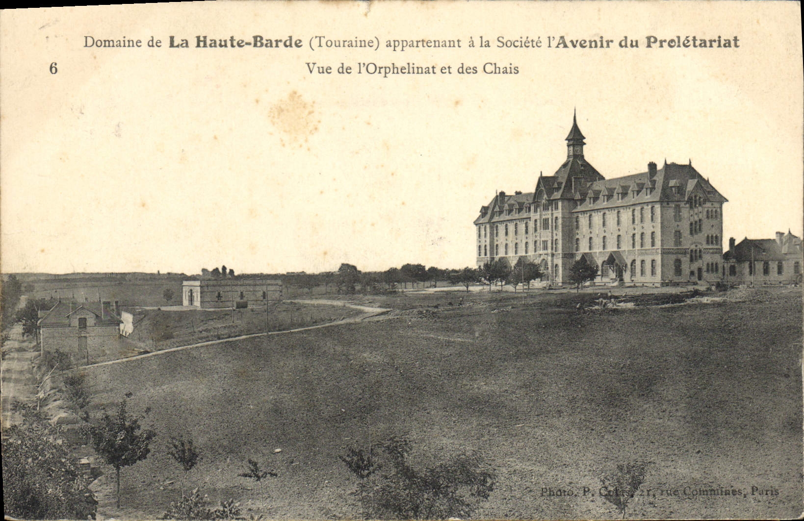 Campo del orfelinato de los niños de la POSTAL de la VENDIMIA del alto futuro del bardo de la opinión panorámica del proletariado del campo visto del orfelinato