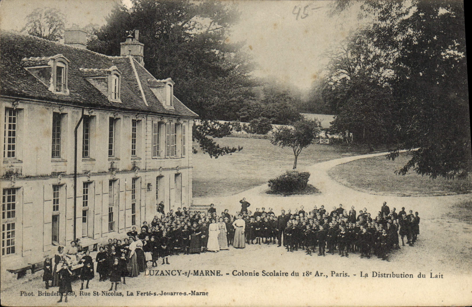 VINTAGE POSTCARD Luzancy Children on the school Marne Colony of 18th Paris distribution of milk