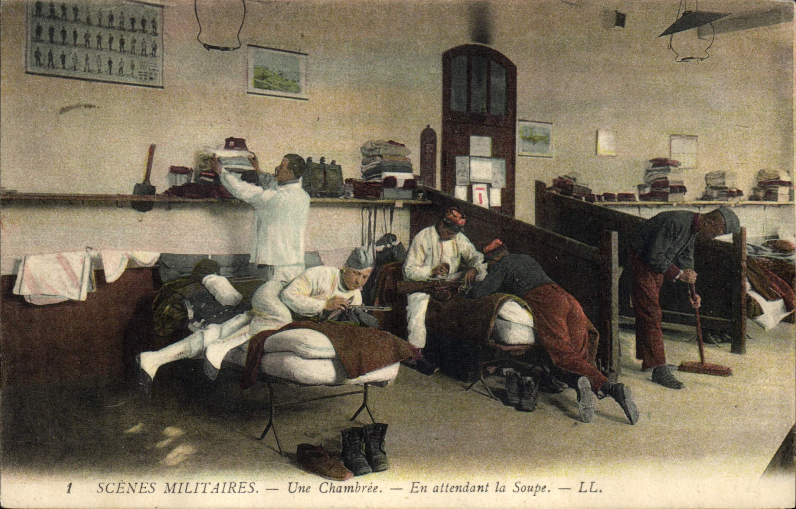 CPA Militaria Une chambree En attendant la soupe