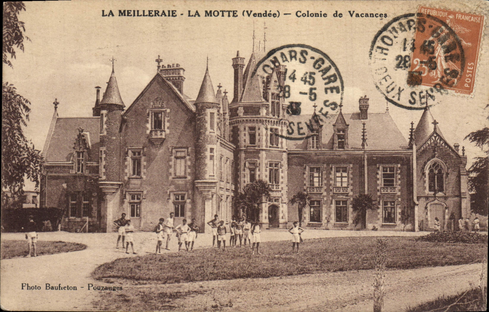 VINTAGE POSTCARD Children Summer camp Meilleraie La Motte