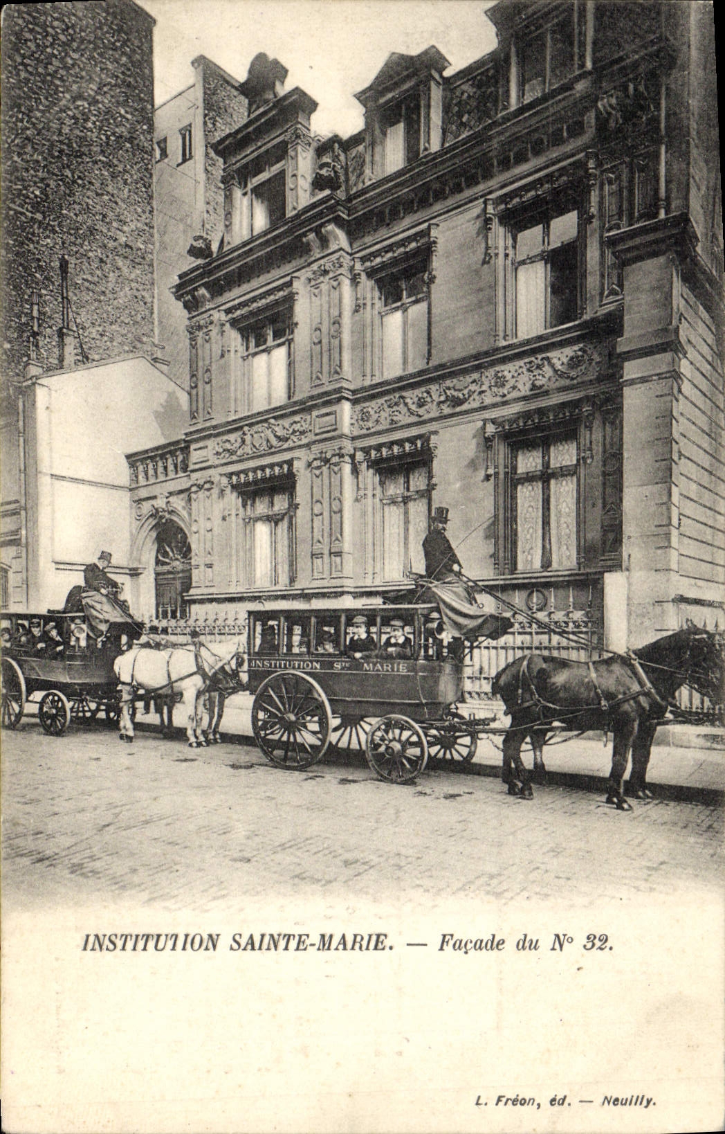 VINTAGE POSTCARD Children Institution Sainte Marie Frontage of the n° 32 Rue de Monceau Rue de Messine Paris