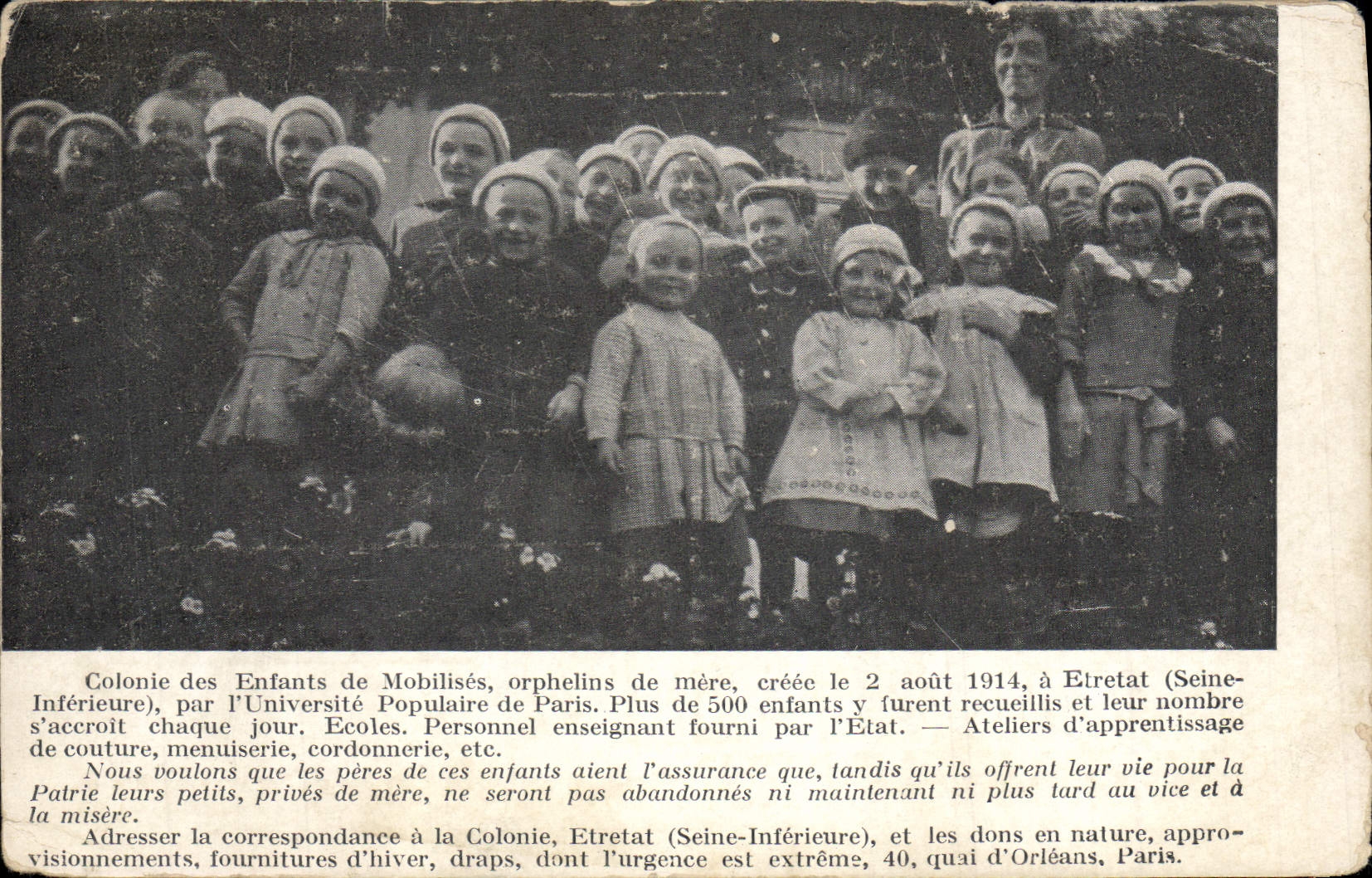 VINTAGE POSTCARD Enfants Colony of the children of Mobilize Etretatt
