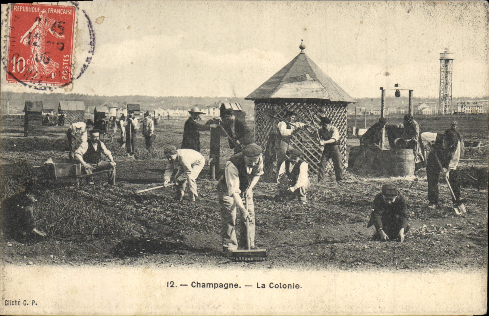 CPA Folklore Colonie Champagne 