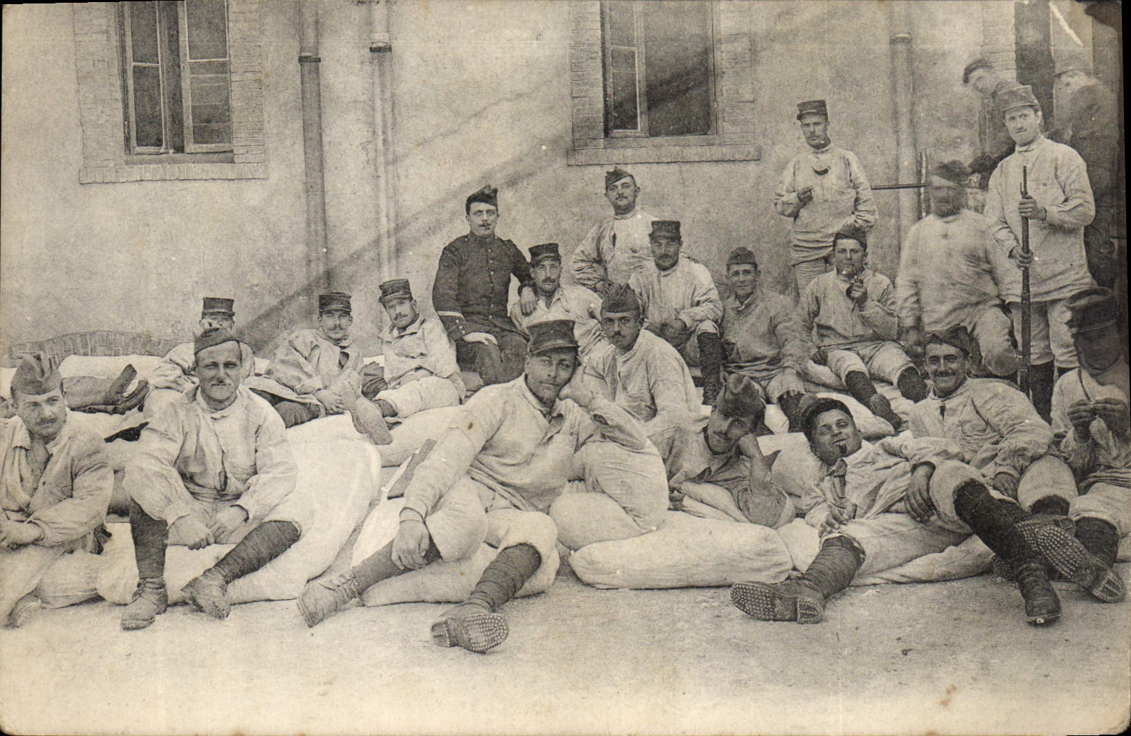 Grosella negra de Militaria de la POSTAL de la VENDIMIA