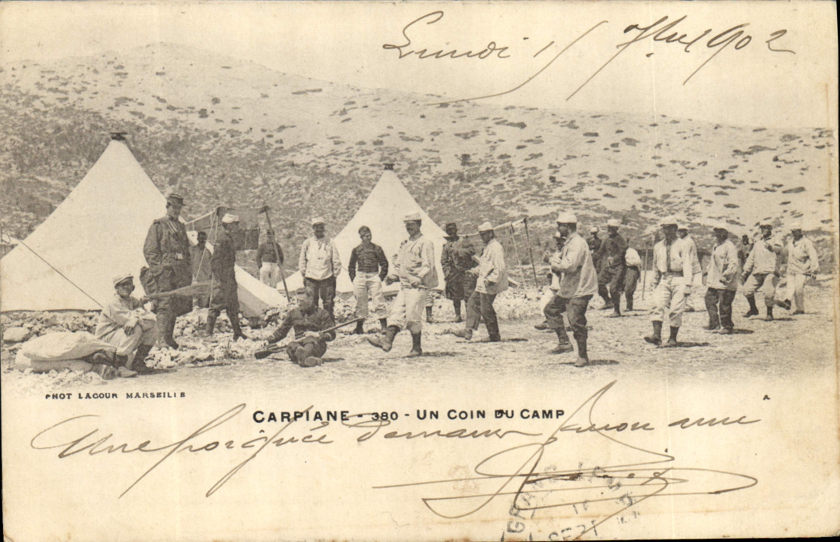 POSTAL Militaria Carpiane de la VENDIMIA una esquina del campo