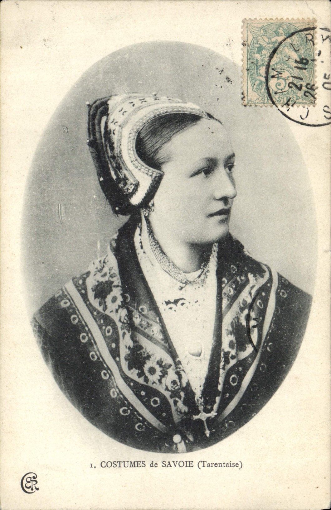 CPA Folklore Costumes de Savoie Tarentaise 