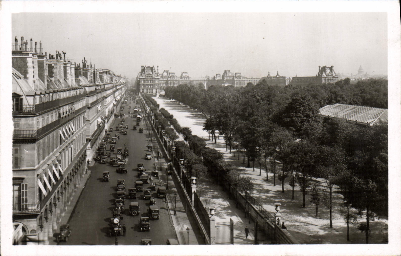 CPA Paris Notre Beau Rue de Rivoli