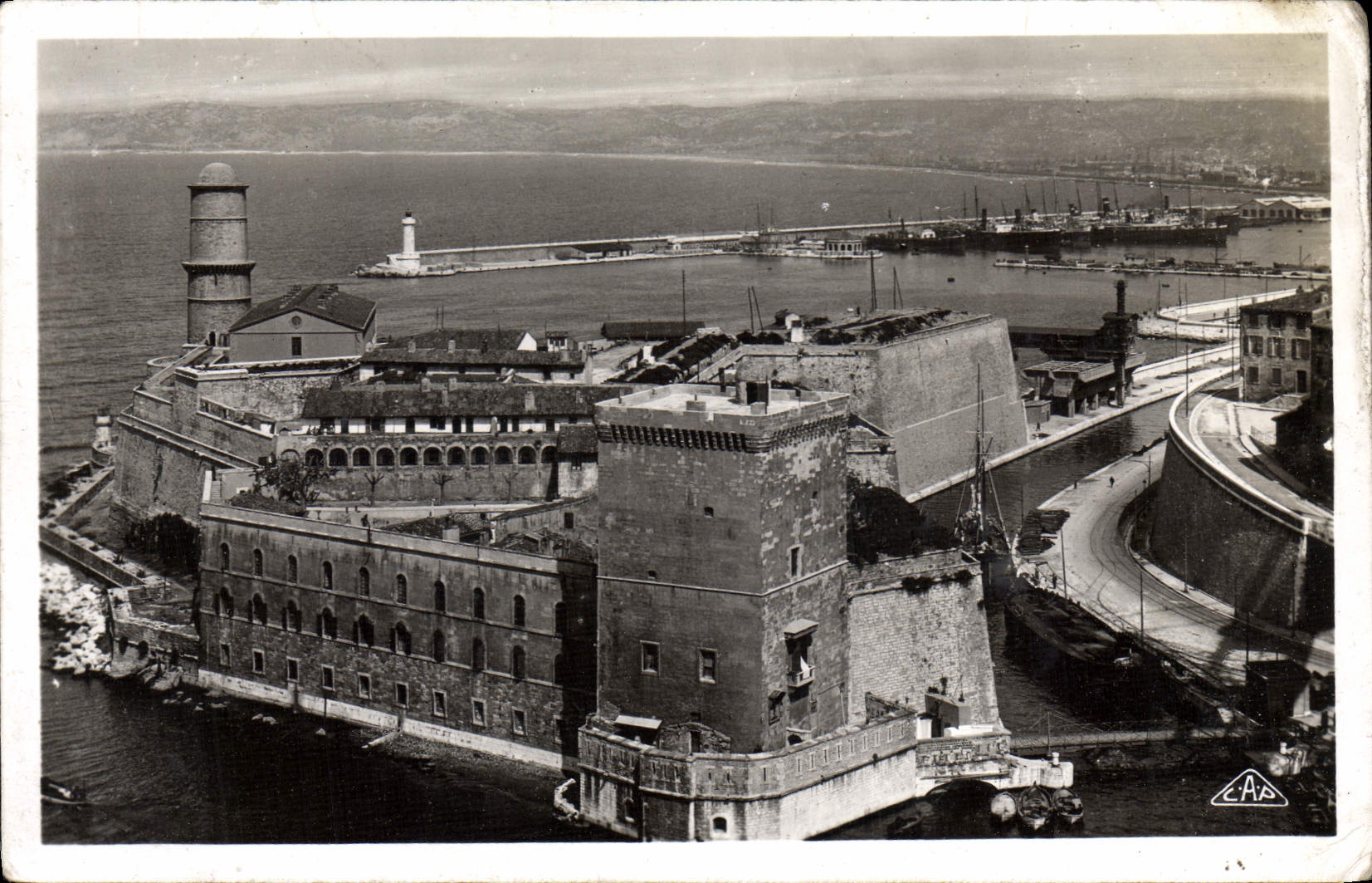 CPA Marseille Le fort St Jean