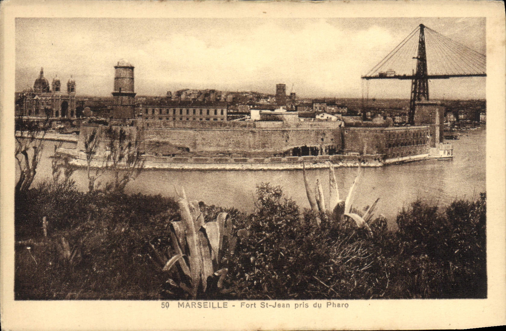 CPA Marseille Fort St Jean Pris du Pharo