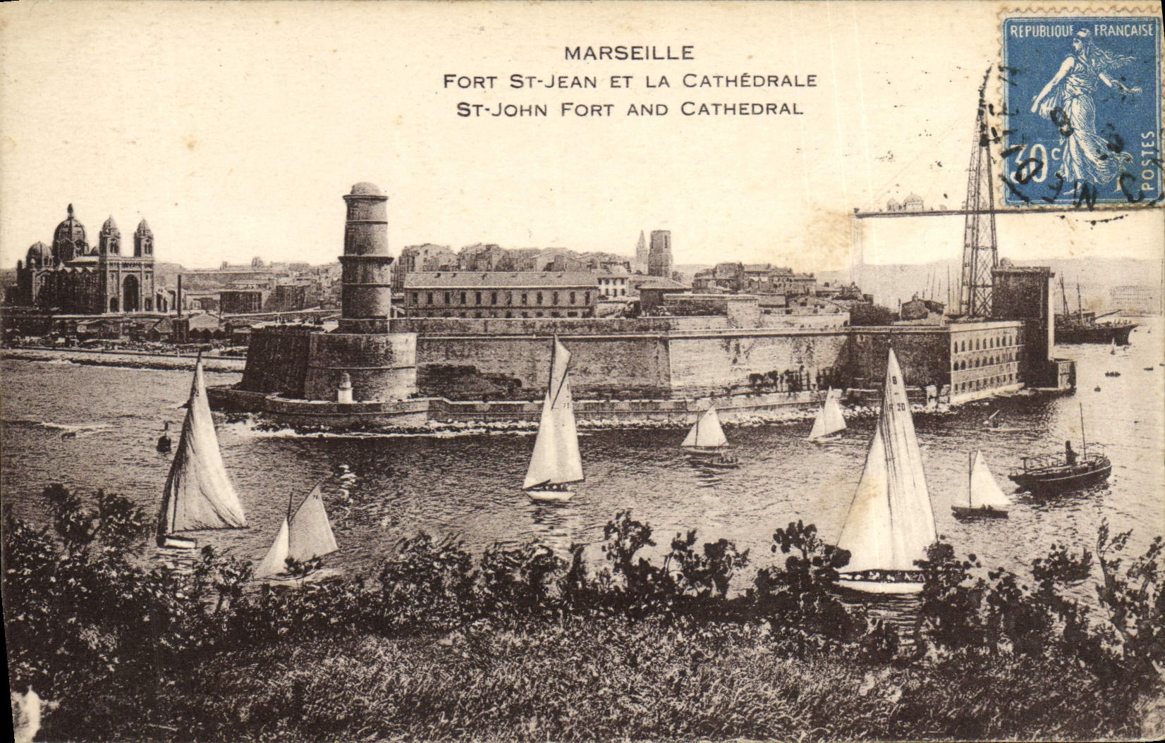 CPA Marseille Le Fort Saint Jean La Cathedrale