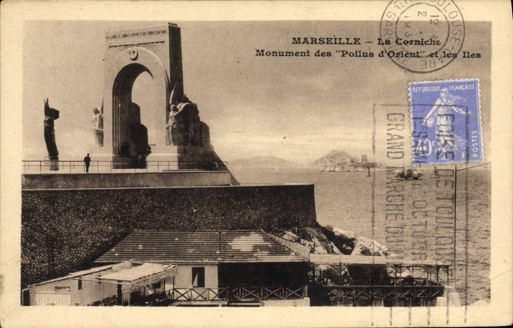POSTAL Marsella de la VENDIMIA el monumento de la cornisa de melenudo del este y de las islas