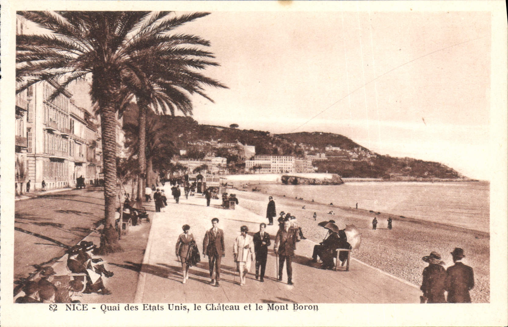CPA Nice Quai des Etats Unis le chateau et le Mont Boron