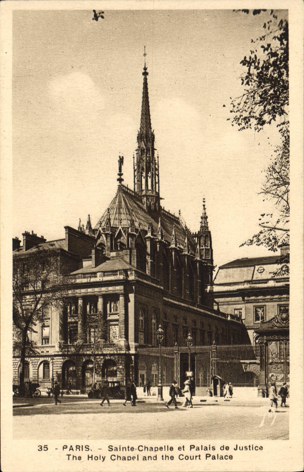 CPA Paris Sainte Chapelle et Palais de Justice