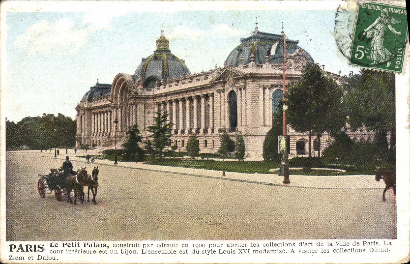 CPA Tour Paris Le Petit Palais