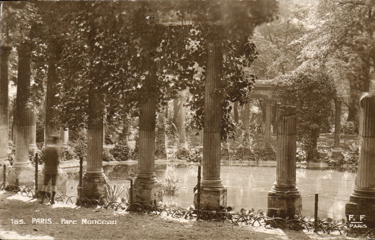 CPA Paris Parc Monceau