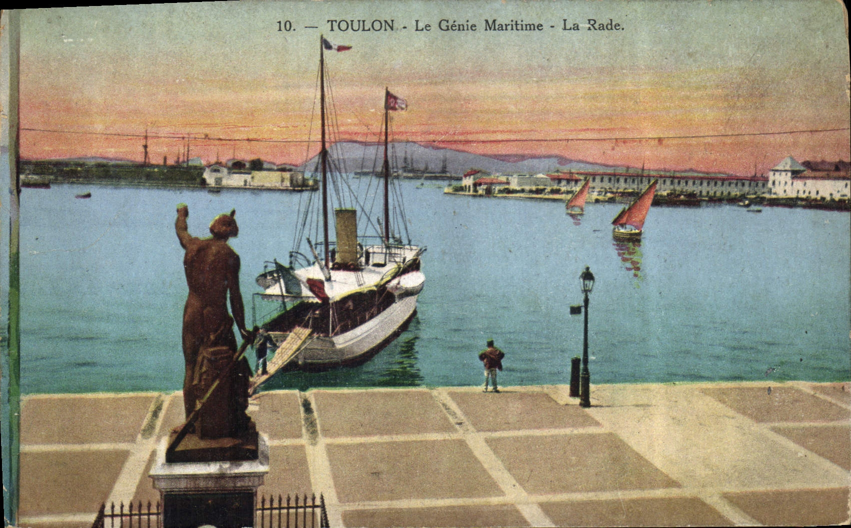 CPA Toulon Le Genie Maritime La Rade Bateau