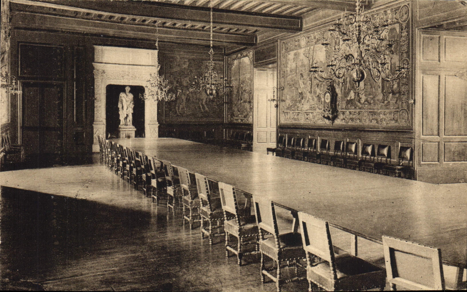 Comedor de Enrique IV del castillo de Pau de la POSTAL de la VENDIMIA y reglas de Enrique IV