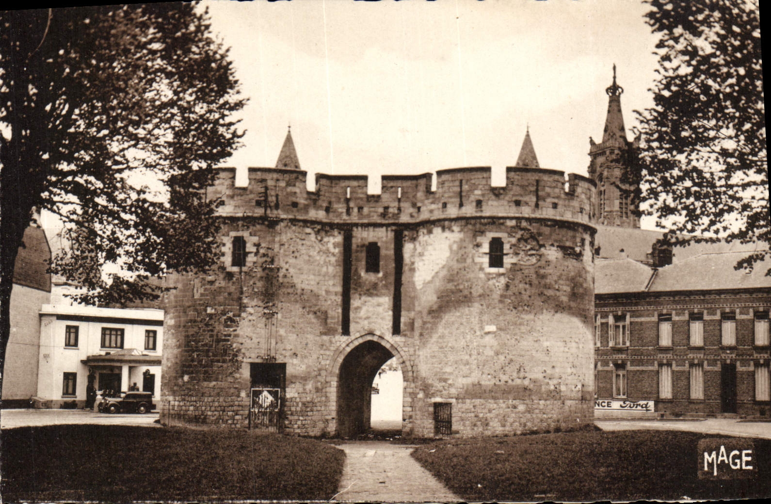 CPA Cambrai Porte De Paris