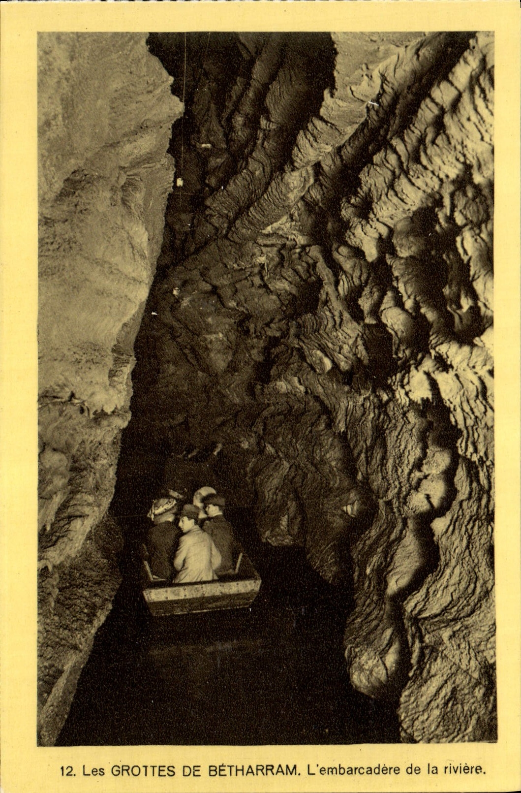 CPA Les Grottes De Betharram L'embarcadere de la Riviere