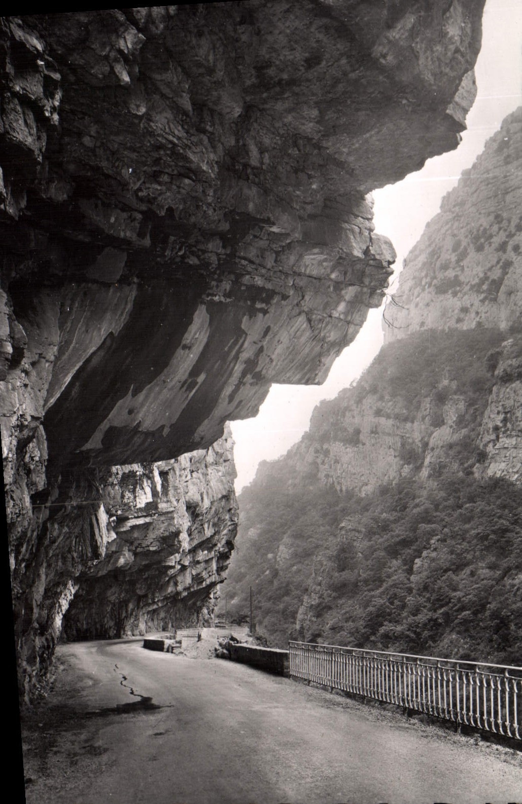 POSTAL MODERNA excursión de la catarata del lobo el camino en las gargantas del lobo